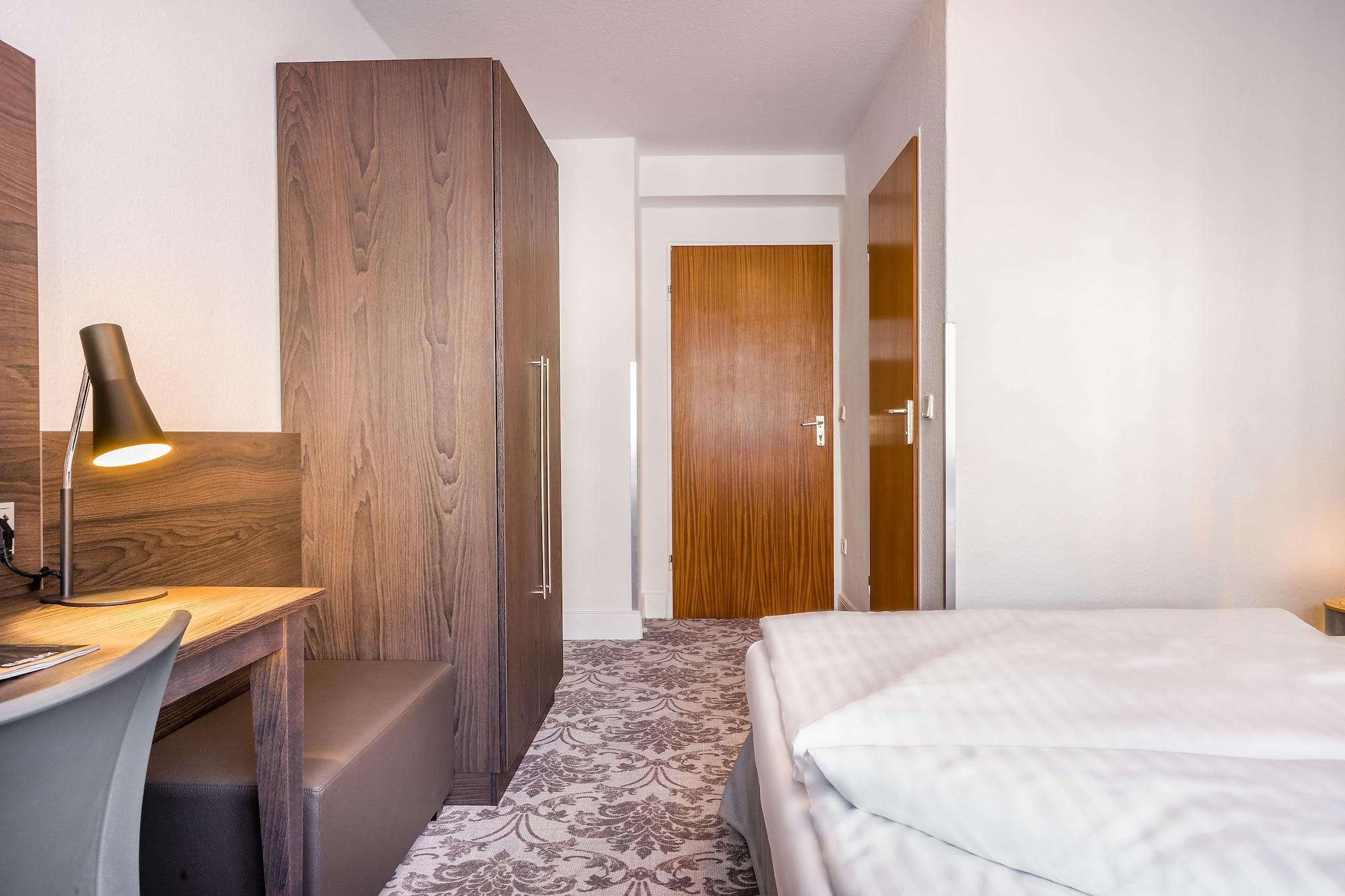 Signature Hotel Astoria Hamburg-Harburg Exteriör bild