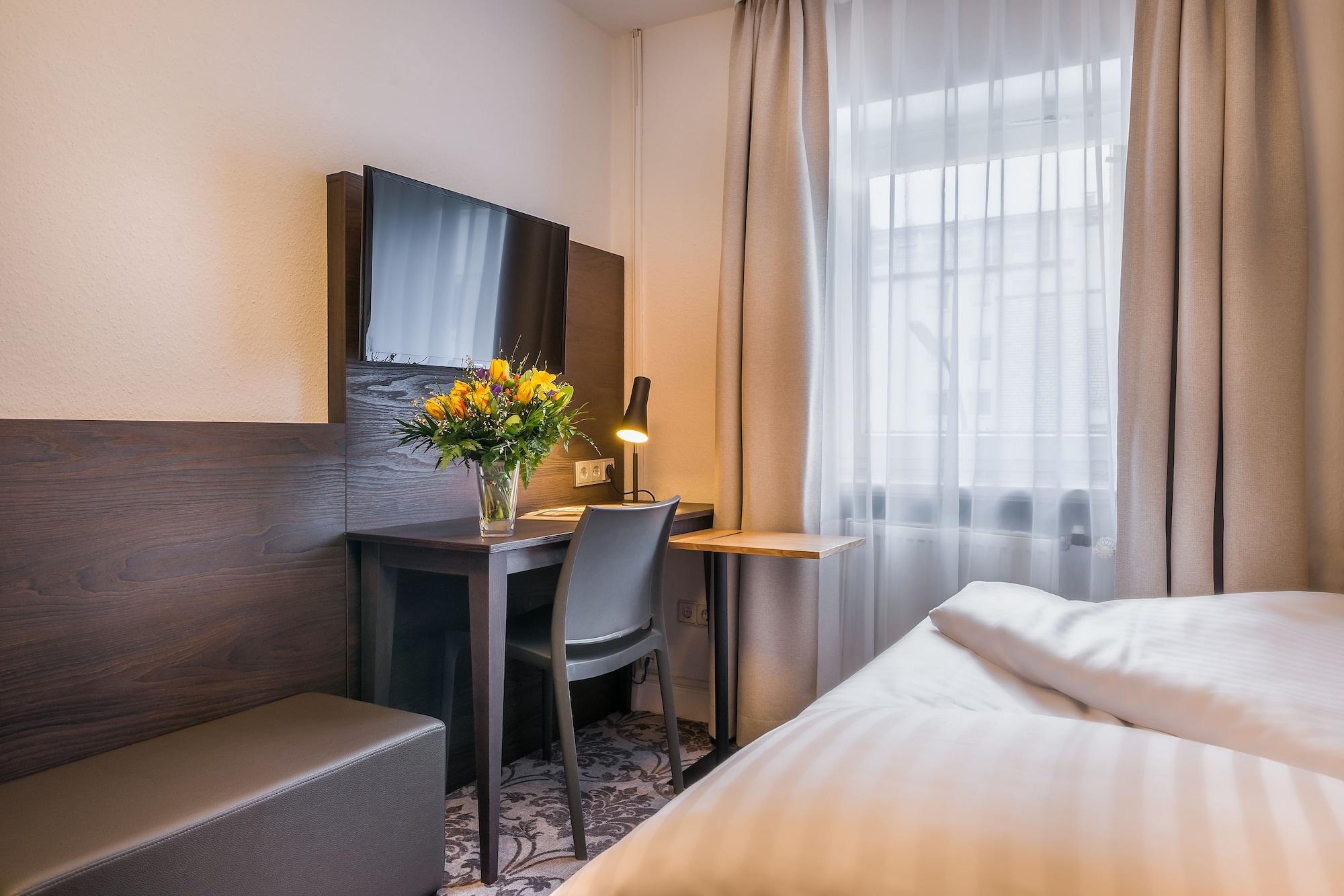 Signature Hotel Astoria Hamburg-Harburg Exteriör bild