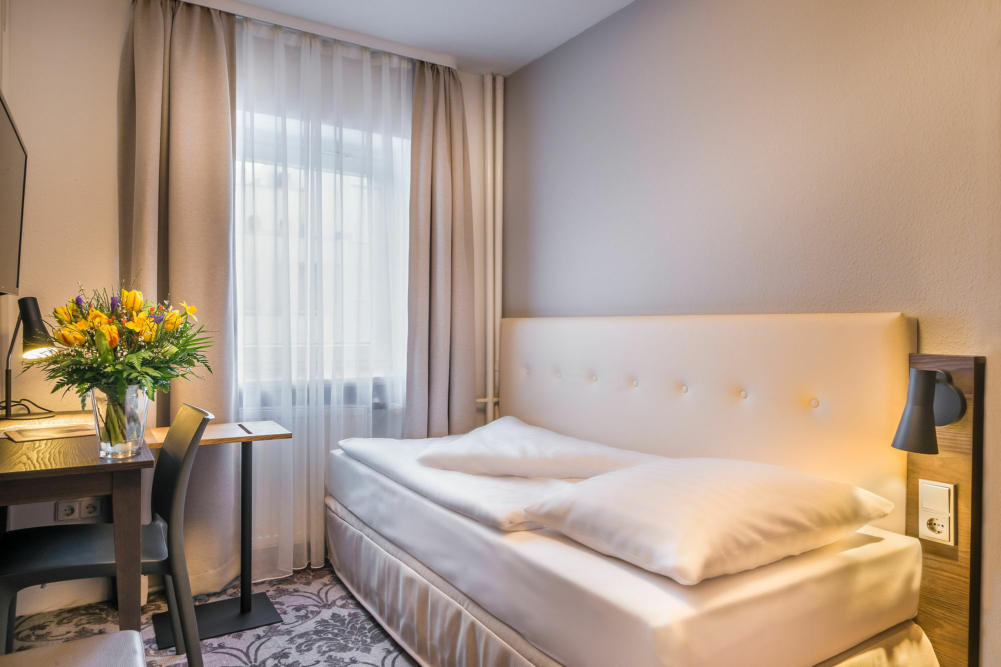 Signature Hotel Astoria Hamburg-Harburg Exteriör bild