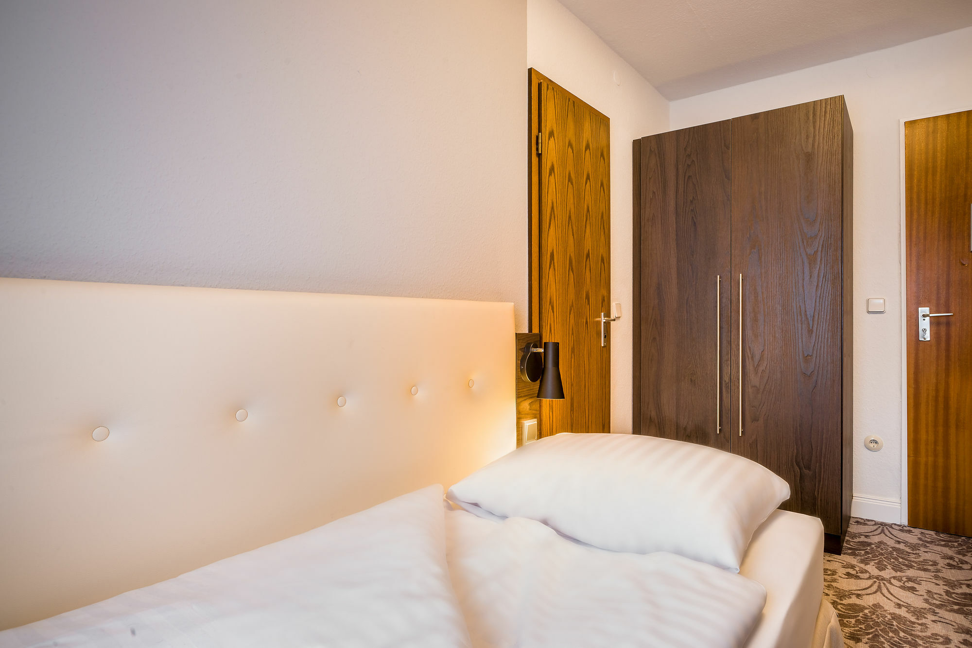 Signature Hotel Astoria Hamburg-Harburg Exteriör bild