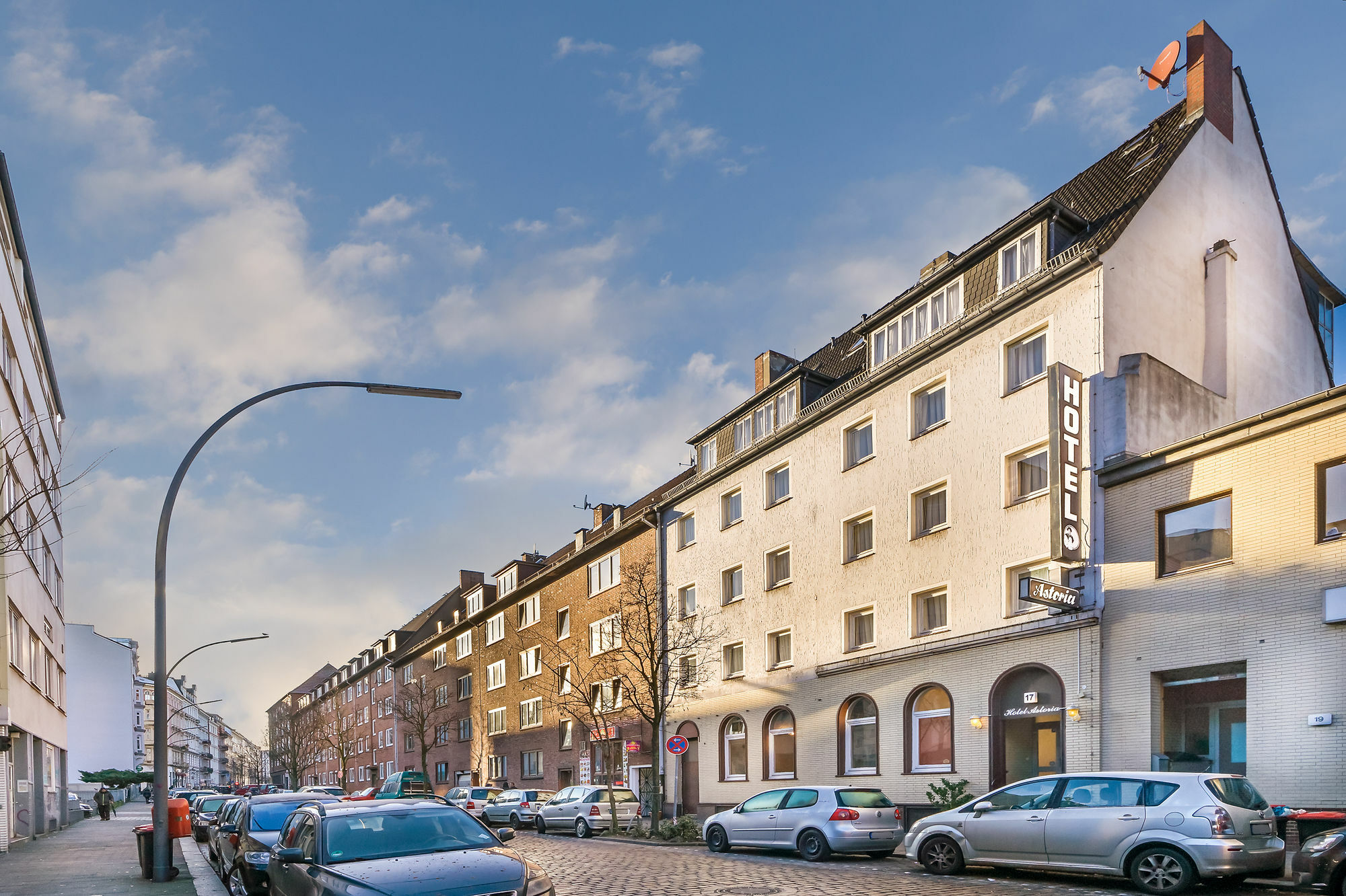 Signature Hotel Astoria Hamburg-Harburg Exteriör bild